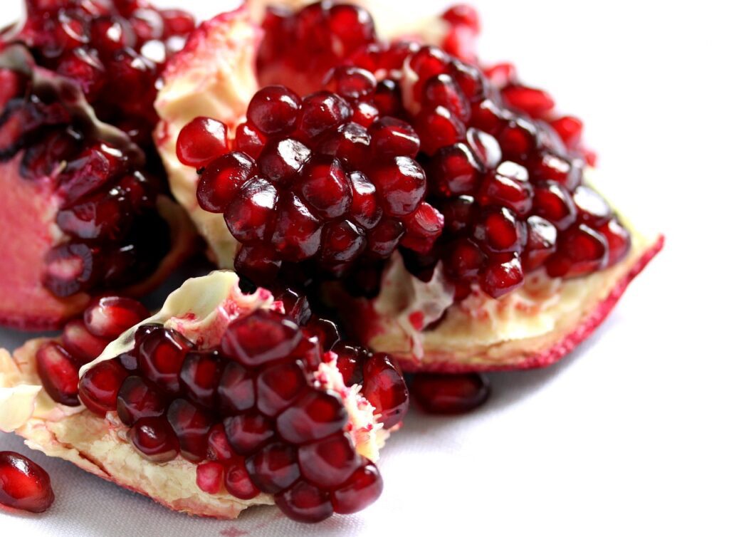 pomegranate seeds with antioxidants for inflammation"fruit, pomegranate, red, nature, plants, exotic, sweet, rubies, pomegranate, pomegranate, pomegranate, pomegranate, pomegranate